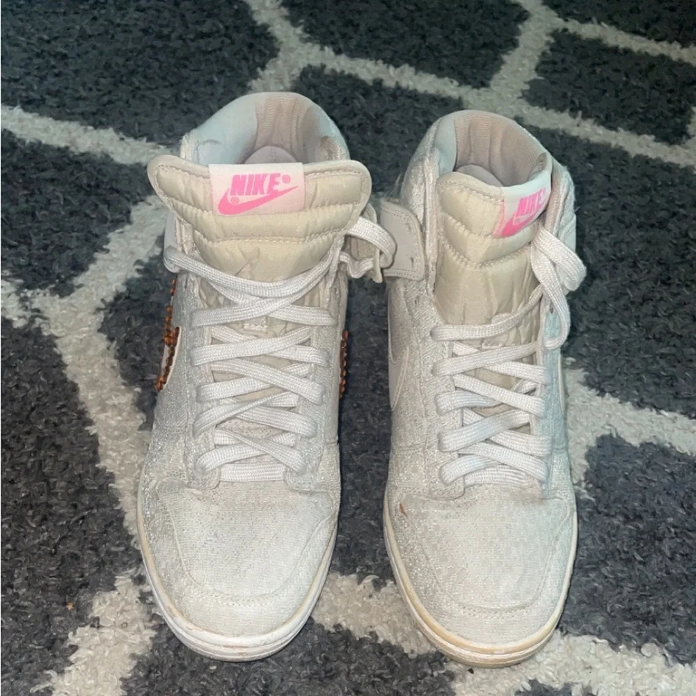 Nike size 8.5 wedges - Picture 5 of 6